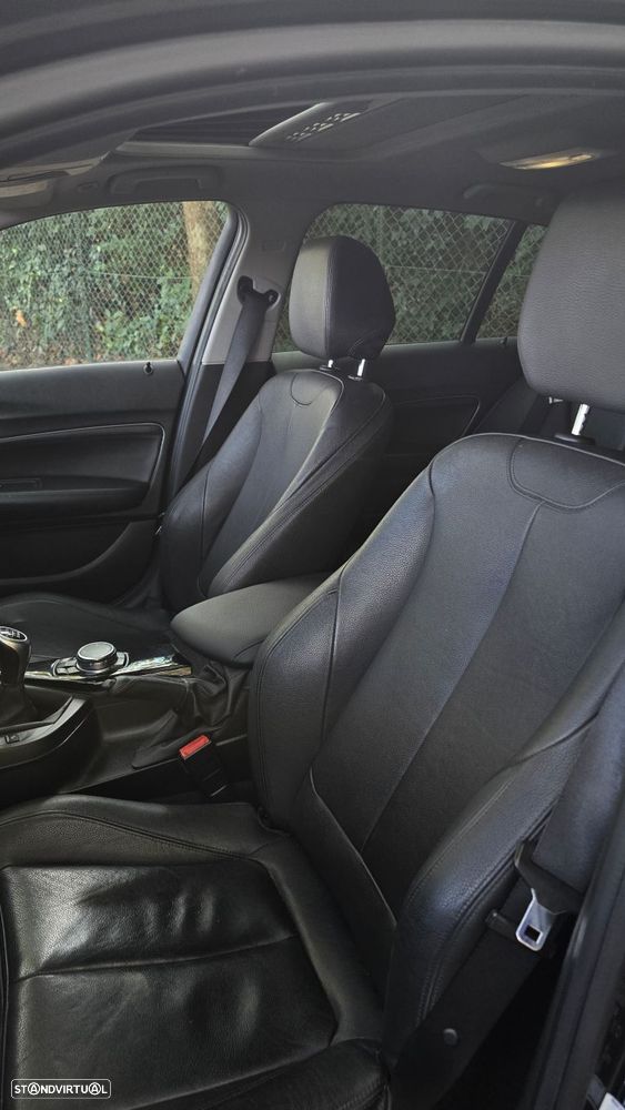 BMW 116 d Pack Desportivo M - 26