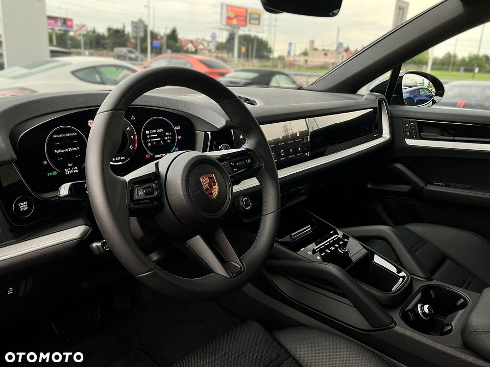 Porsche Cayenne Coupe - 13