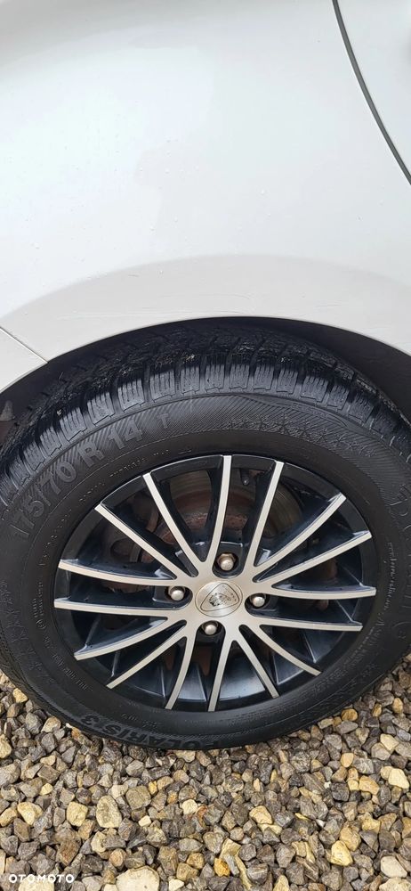 Hyundai i20 1.2 Edition 20 - 21