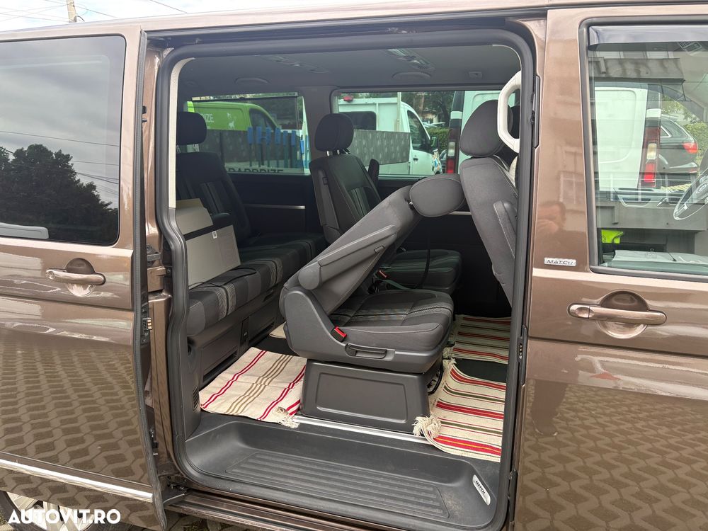 Volkswagen Multivan - 8