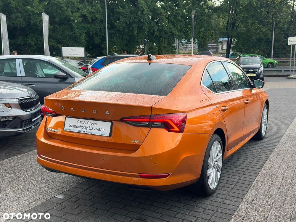 Skoda Octavia 2.0 TSI 4x4 Style DSG - 6
