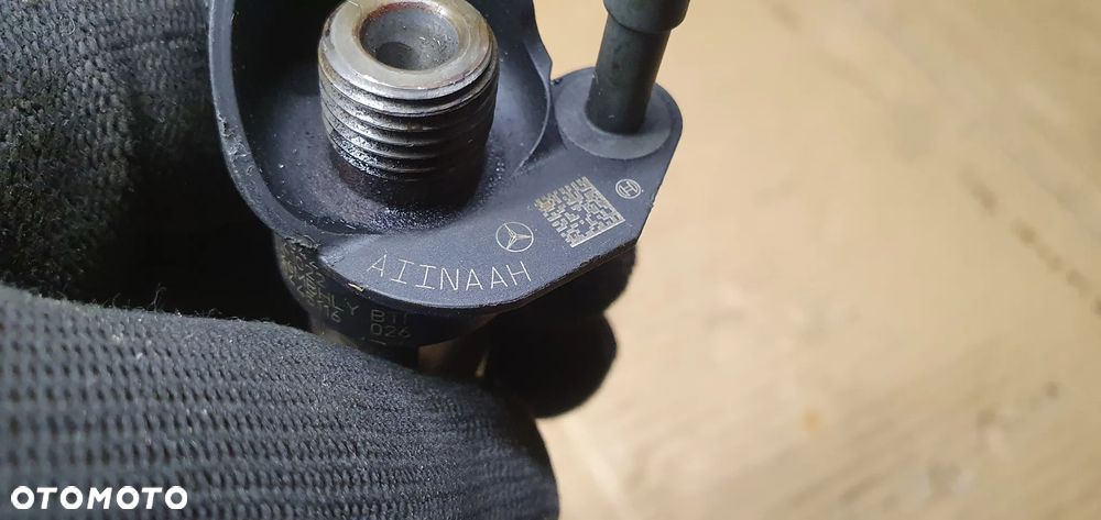 Wtrysk wtryskiwacz paliwa Mercedes GL GL350 X166 W166 3.0 CDI A6420701187 - 6