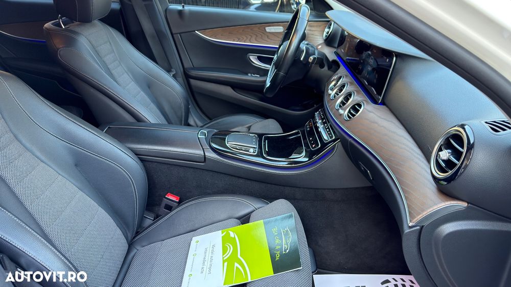 Mercedes-Benz E 300 de 4Matic 9G-TRONIC - 18