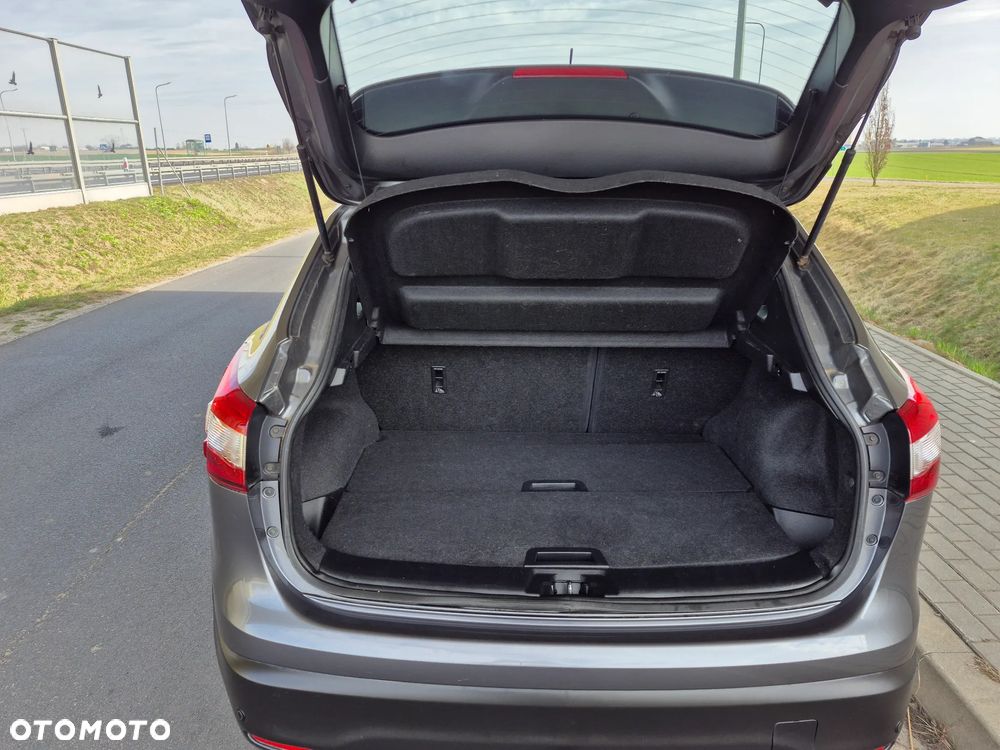 Nissan Qashqai 1.6 dCi DPF Start/Stop tekna - 12