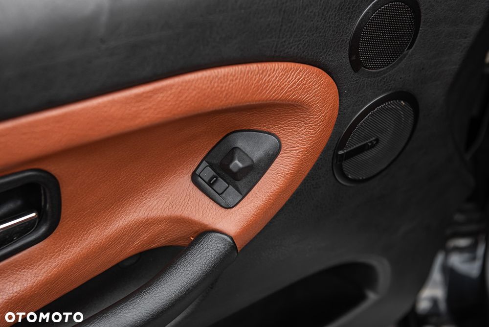 BMW Seria 3 - 15
