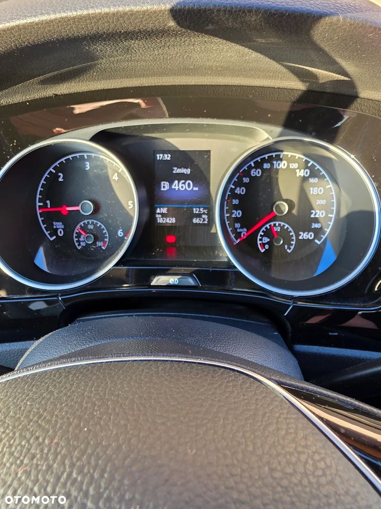 Volkswagen Touran 1.6 TDI SCR (BlueMotion Technology) Comfortline - 19