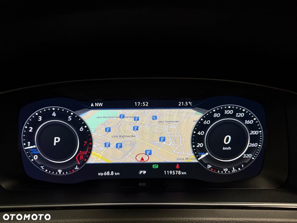 Volkswagen Golf R 4Motion BlueMotion Technology DSG - 17