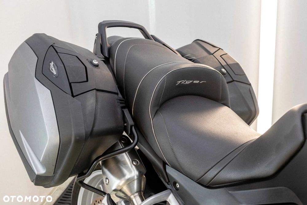 Triumph Tiger - 19