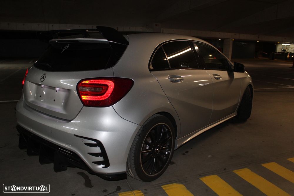 Mercedes-Benz A 160 d AMG Line - 4