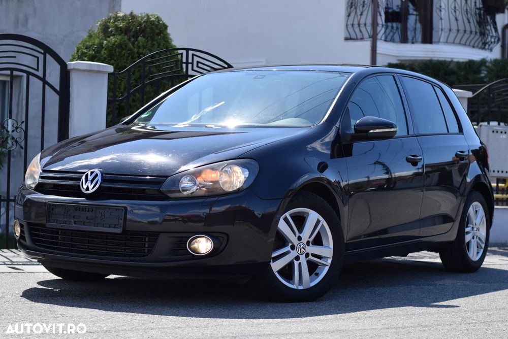 Volkswagen Golf 2.0 TDI DPF DSG MATCH - 1