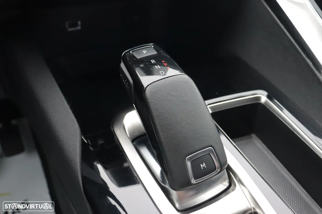 Peugeot 3008 PureTech 130 Stop & Start GPF EAT8 Active - 18