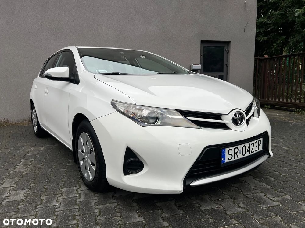 Toyota Auris 1.4 D-4D Active - 2