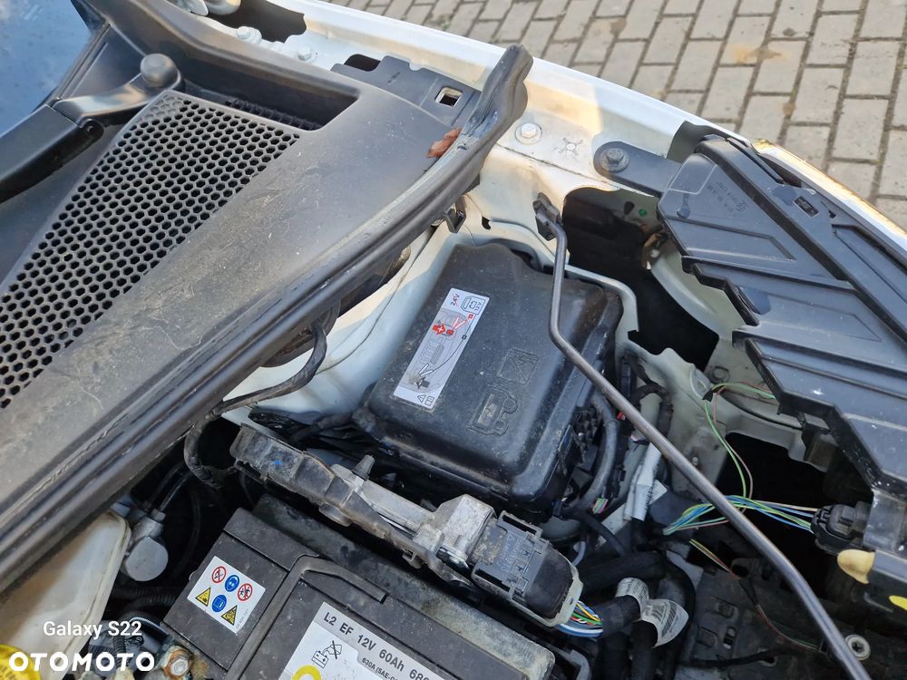 Citroën C3 1.2 PureTech C-Series - 24