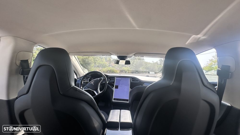 Tesla Model S 85 - 25