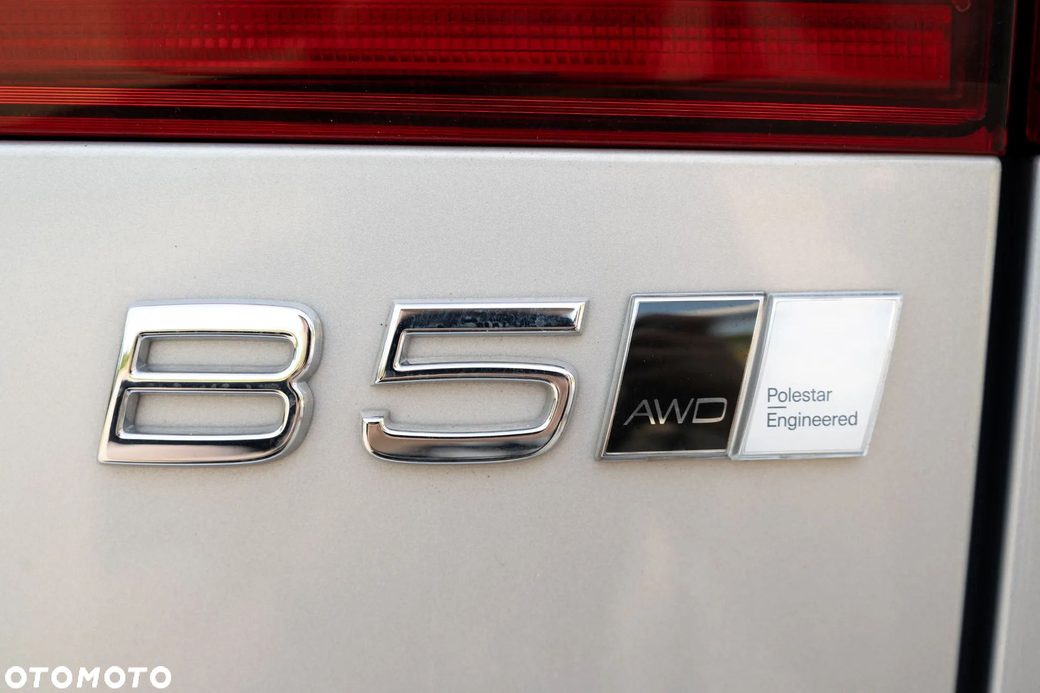 Volvo XC 60 B5 B AWD Plus Dark - 33