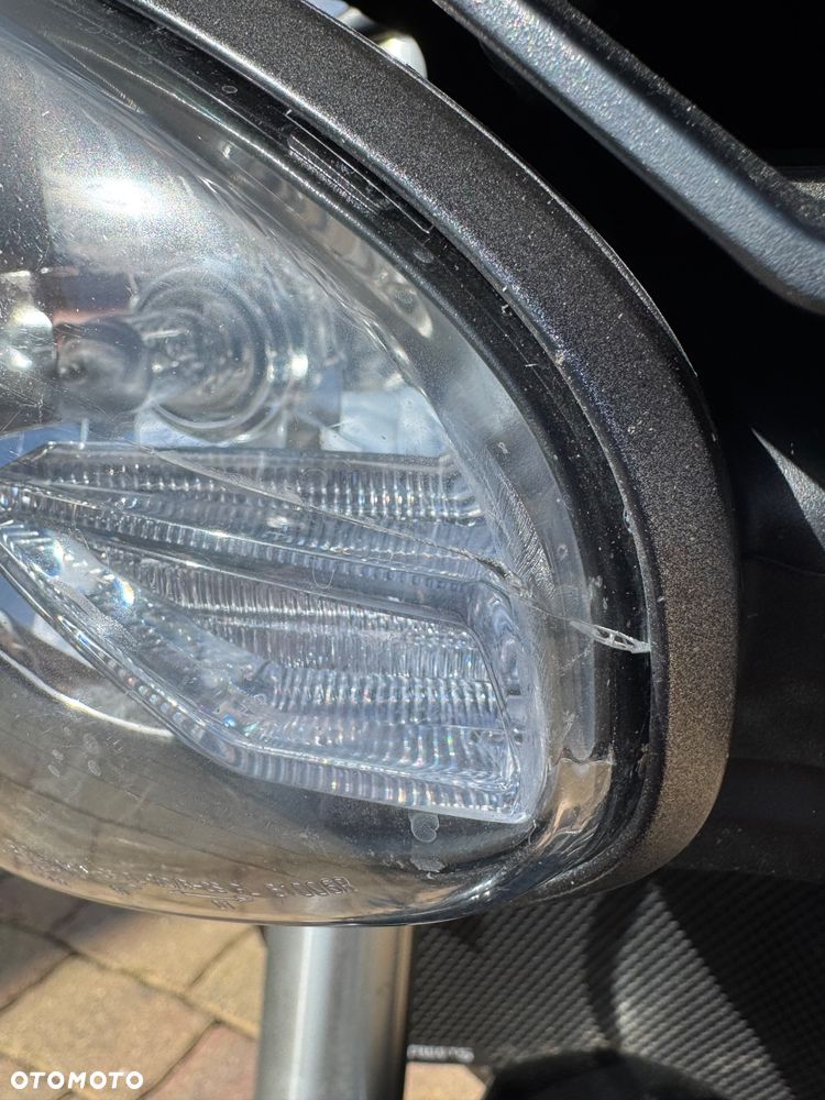 Triumph Street Triple - 15