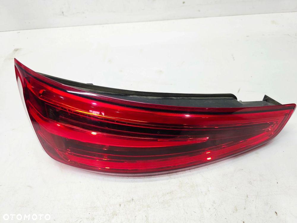 LAMPA LEWY TYŁ LED AUDI Q3 8U 8U0945093H - 5