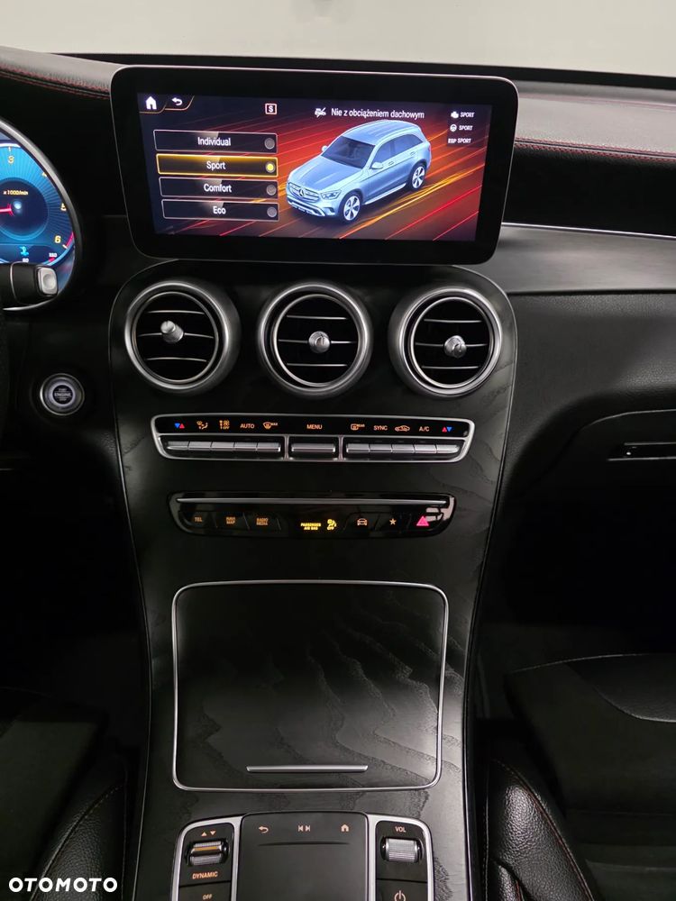 Mercedes-Benz GLC 220 d 4Matic 9G-TRONIC AMG Line Plus - 14