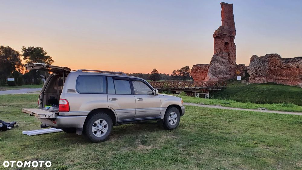 Lexus LX - 9