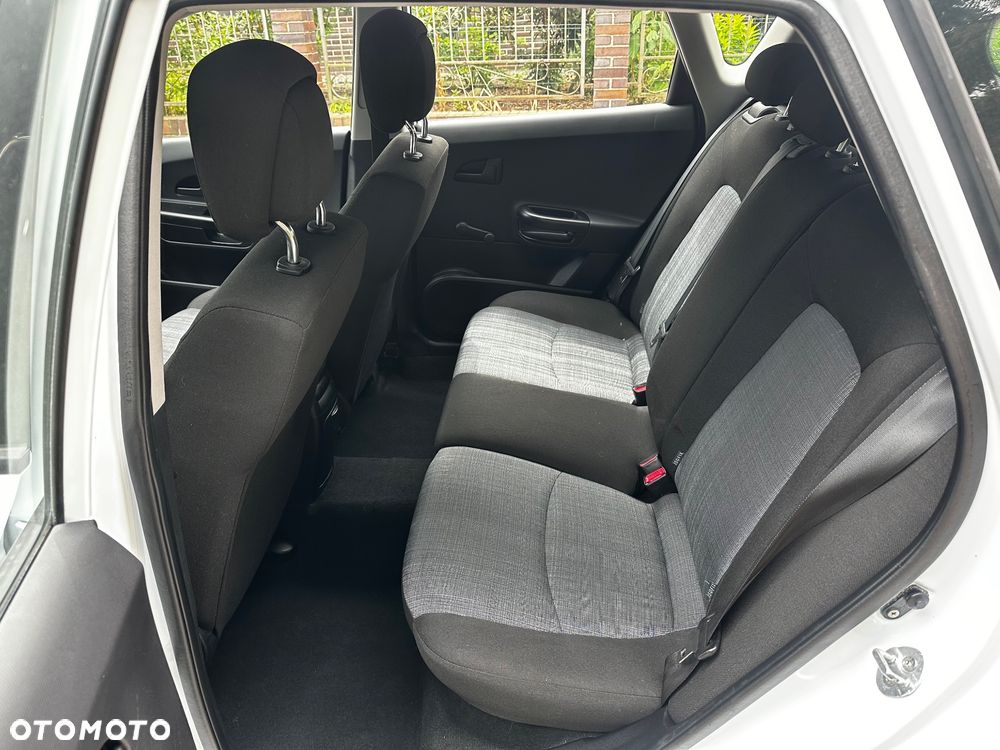 Kia Ceed 1.4 CVVT Attract - 15