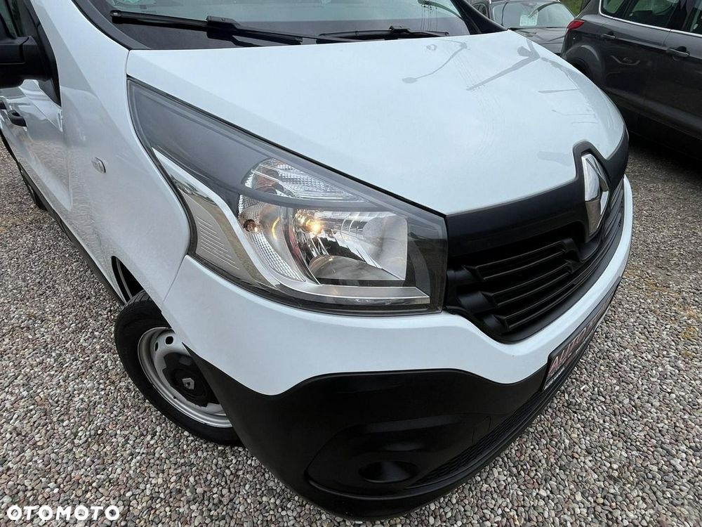 Renault Trafic - 26