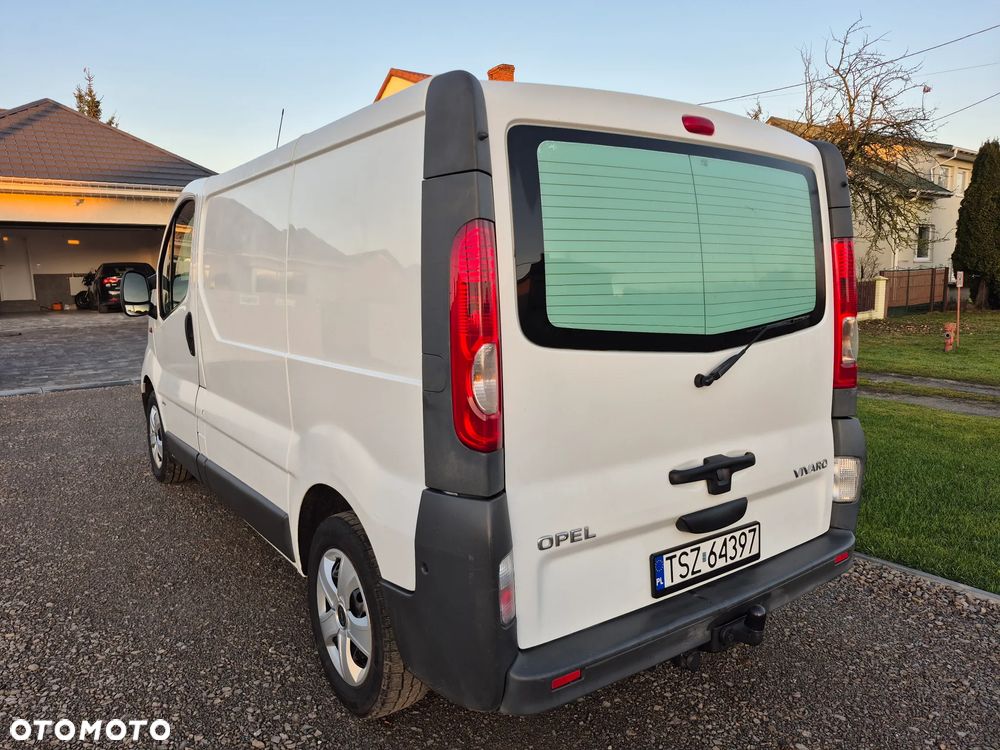 Opel Vivaro - 17