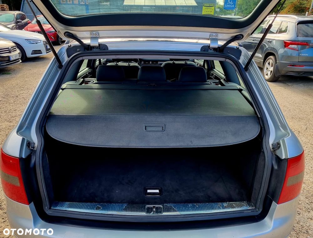 Audi A6 Avant 2.5 TDI - 19