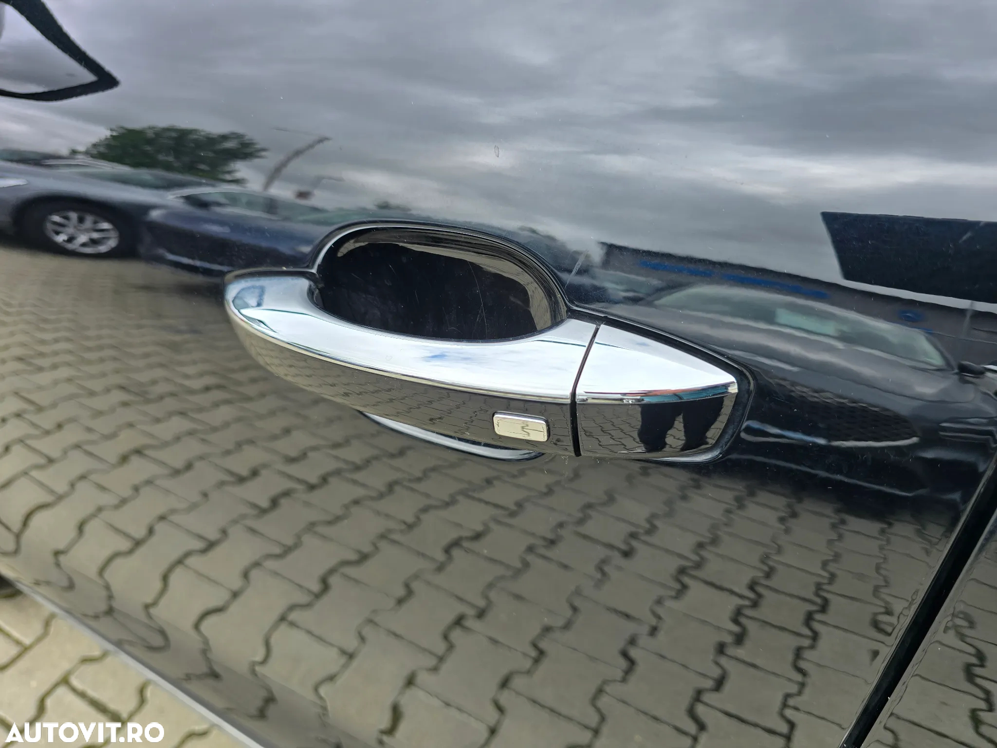 MG EHS 1.5T-GDI PHEV Luxury - 12