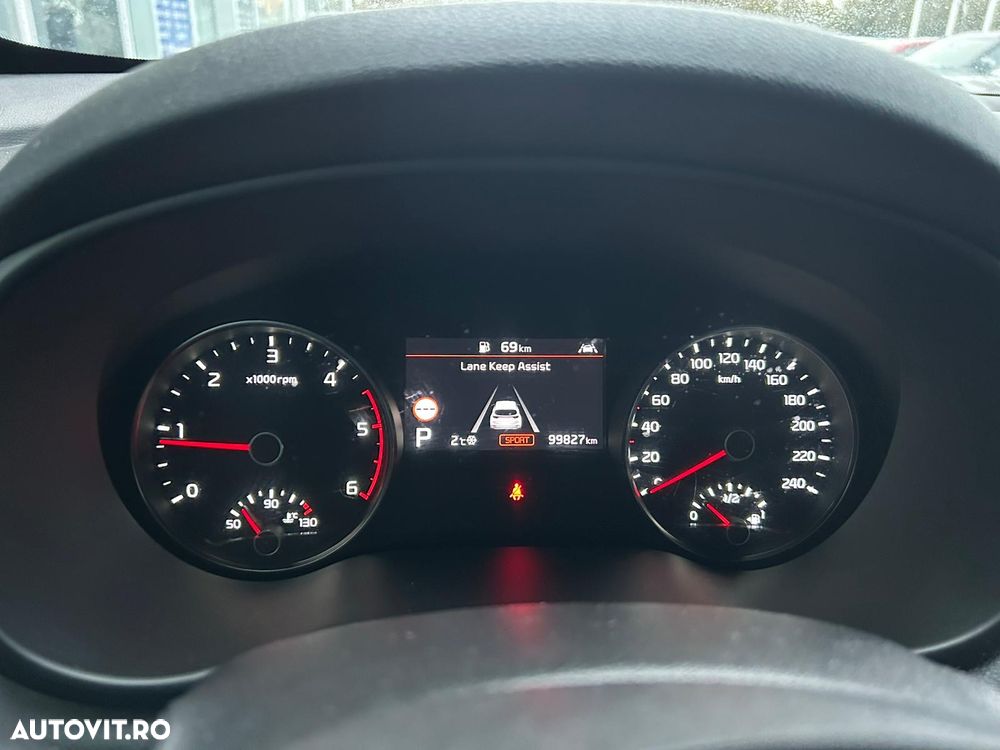 Kia Sportage 1.6 CRDI AWD DCT GT LINE - 30