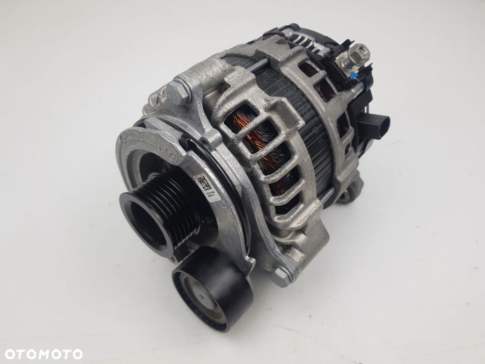 Alternator 250A BMW G11 G20 G30 8571358 - 2