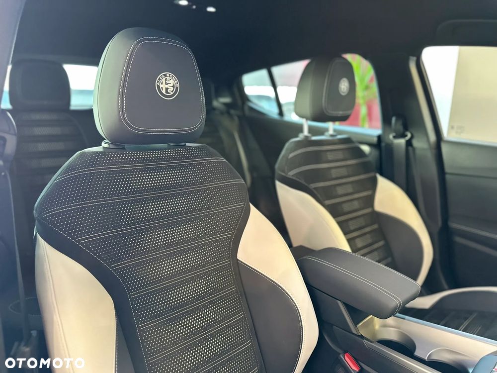 Alfa Romeo Tonale 1.5 T4 GSE mHEV Sport Speciale DCT - 6