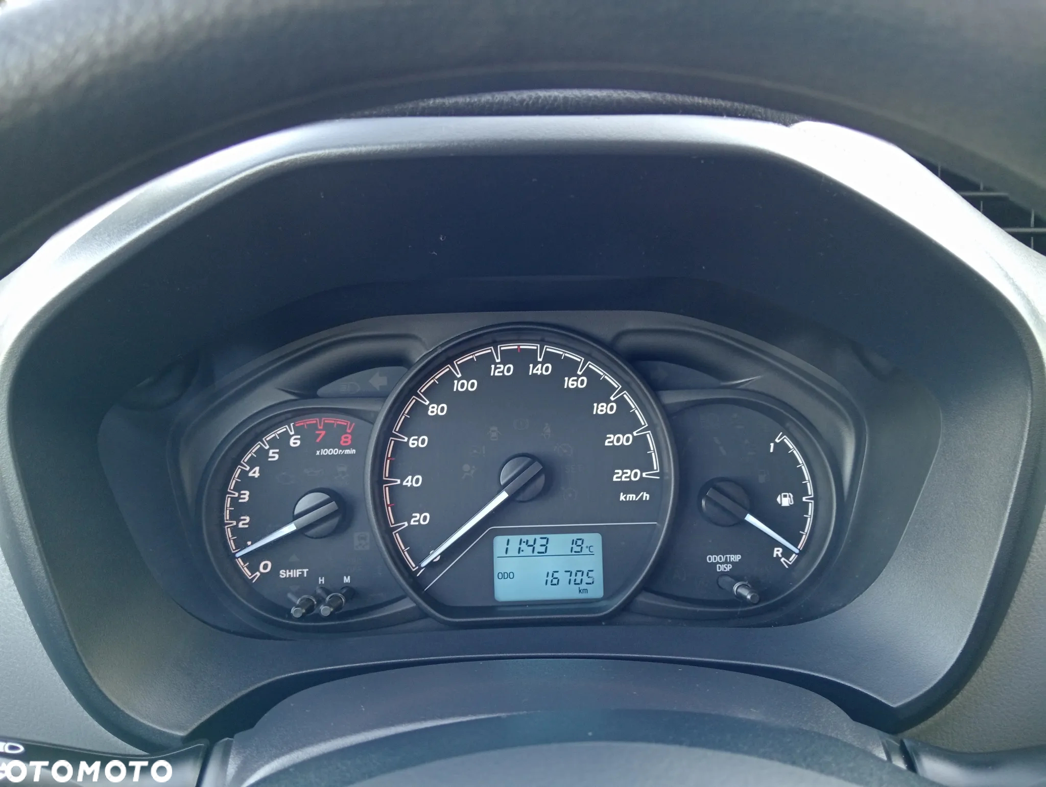 Toyota Yaris 1.0 Active - 13