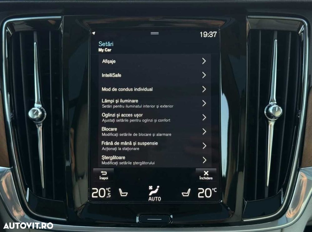 Volvo V90 - 32
