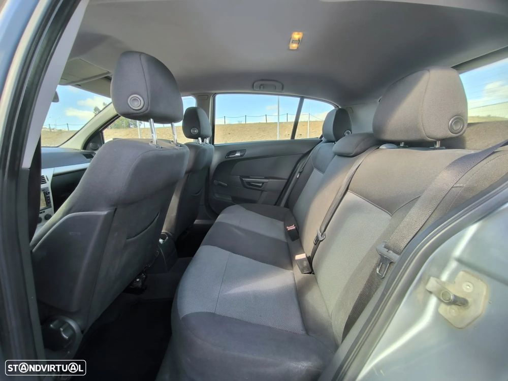 Opel Astra - 13