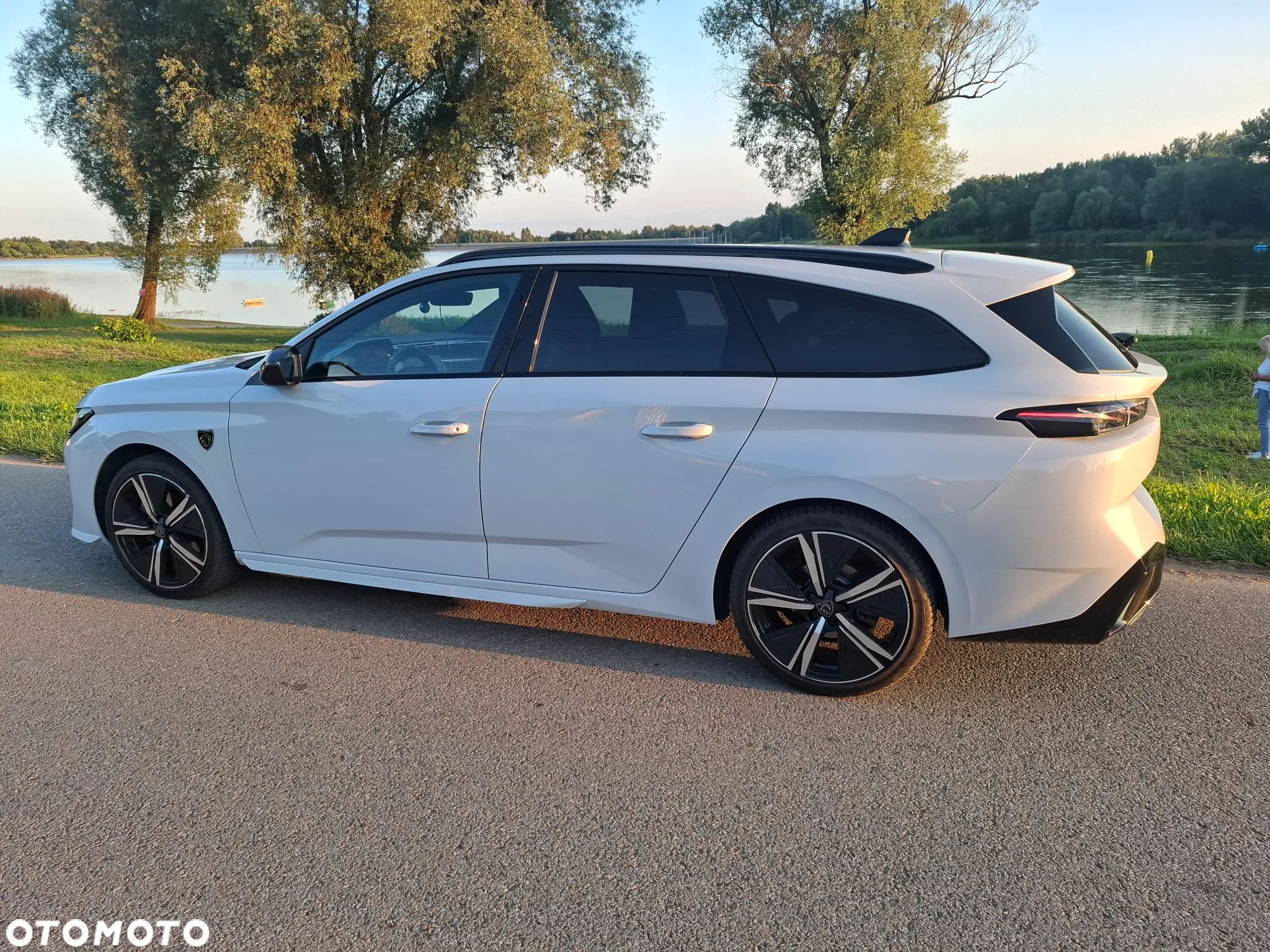 Peugeot 308 1.2 PureTech GT S&S EAT8 - 1
