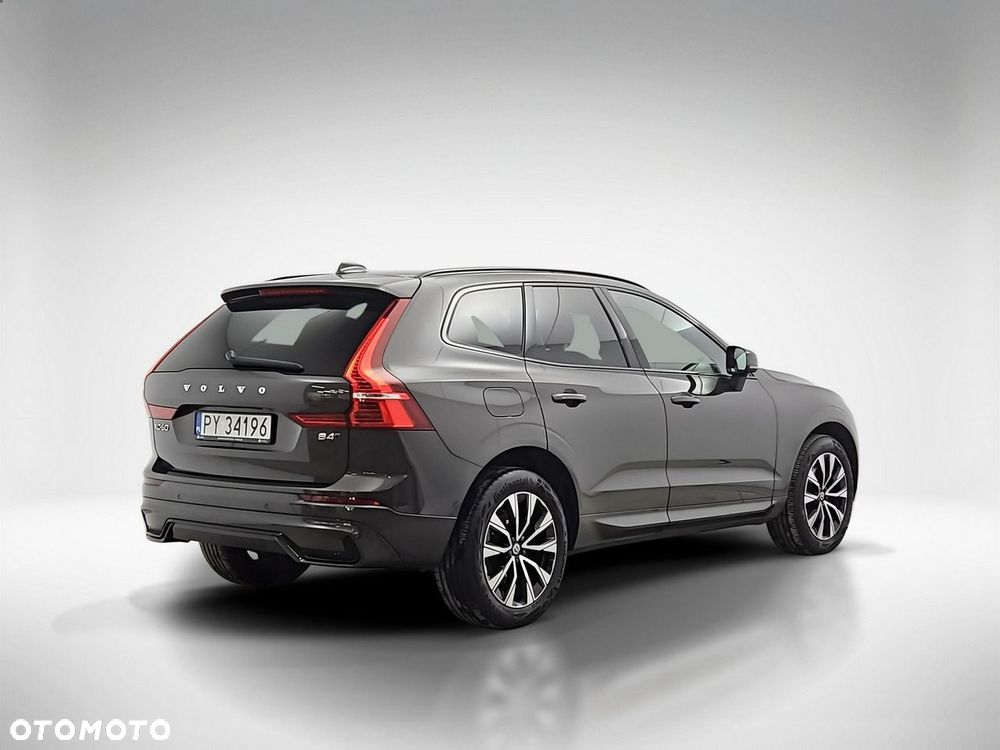Volvo XC 60 B4 D AWD Plus Dark - 5