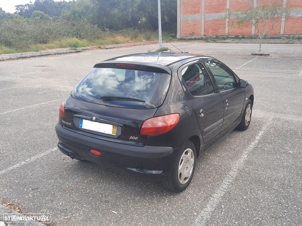 Peugeot 206 1.1 XT - 2