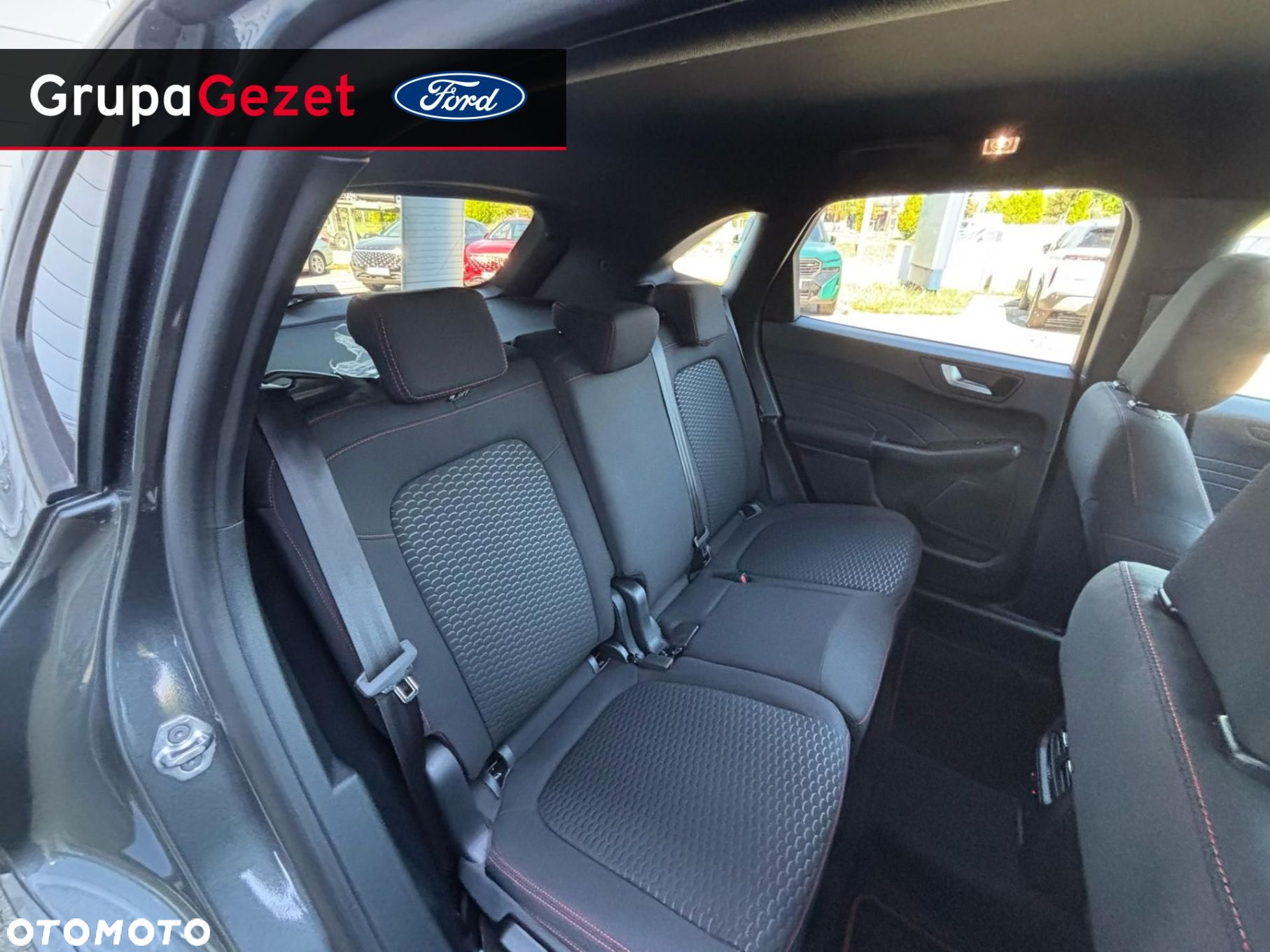 Ford Kuga - 12