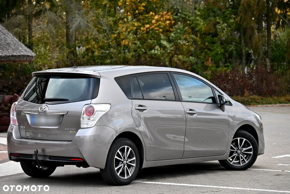 Toyota Verso 1.8 Sol EU5 - 18