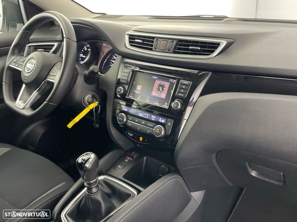 Nissan Qashqai 1.5 dCi Acenta - 21