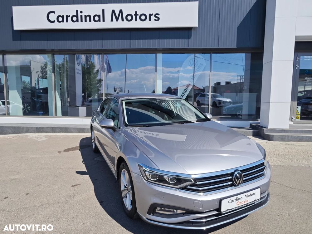 Volkswagen Passat 2.0 TDI DSG Highline - 5