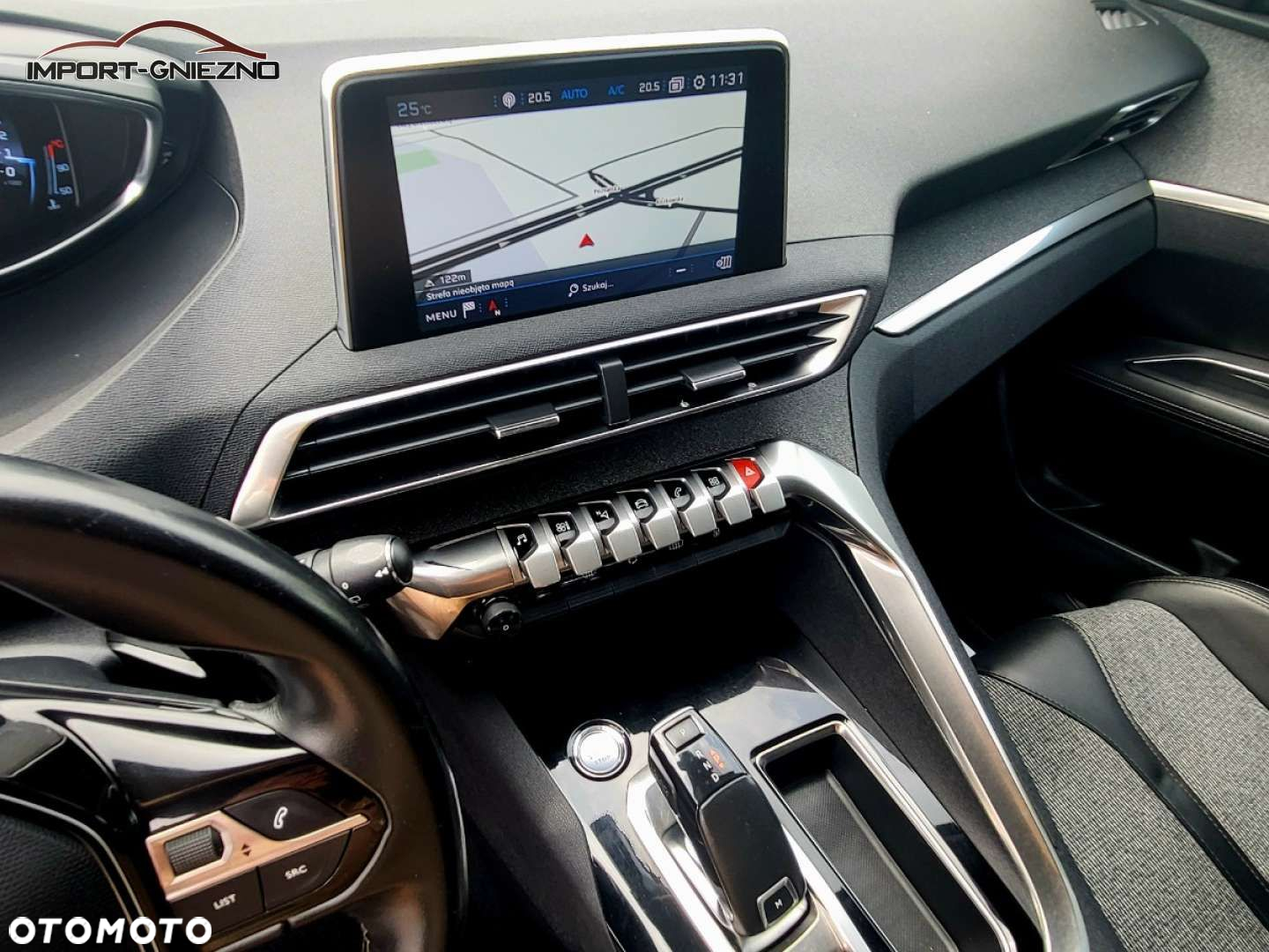 Peugeot 3008 - 24