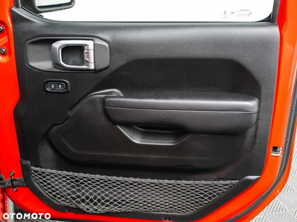 Jeep Wrangler Unlimited GME 2.0 Turbo Rubicon - 32