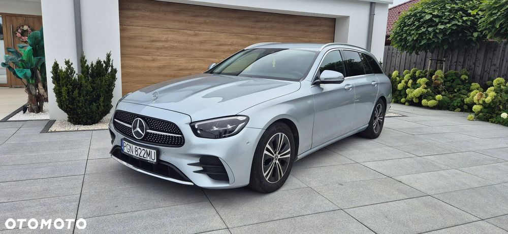 Mercedes-Benz Klasa E 200 d 9G-TRONIC - 1