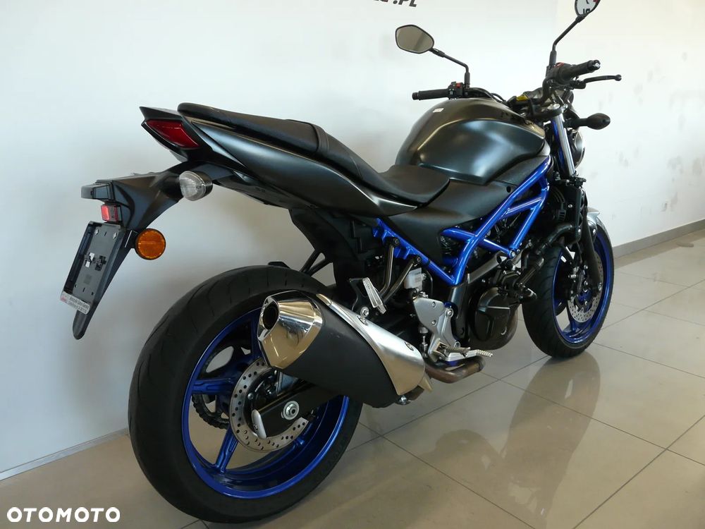 Suzuki SV - 3