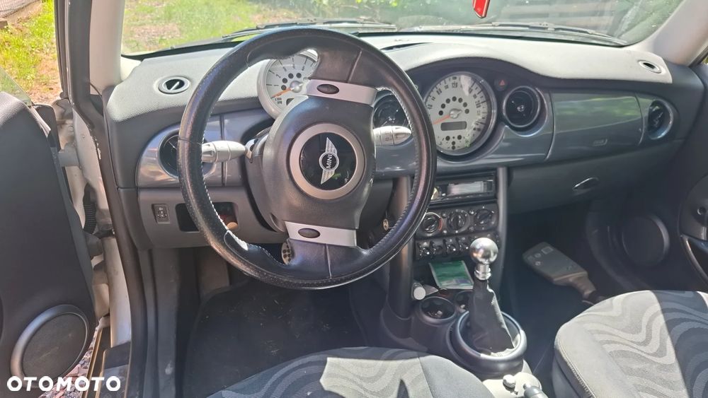 MINI ONE Standard - 9