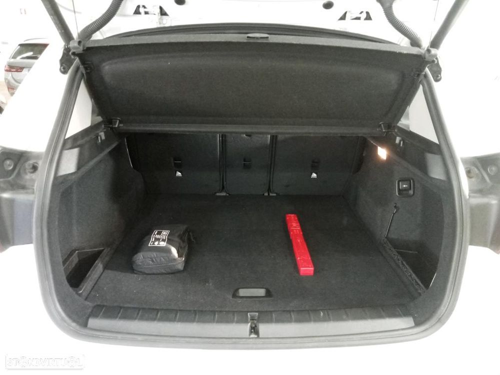 BMW X1 16 d sDrive Auto - 11