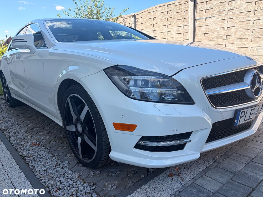 Mercedes-Benz CLS - 6
