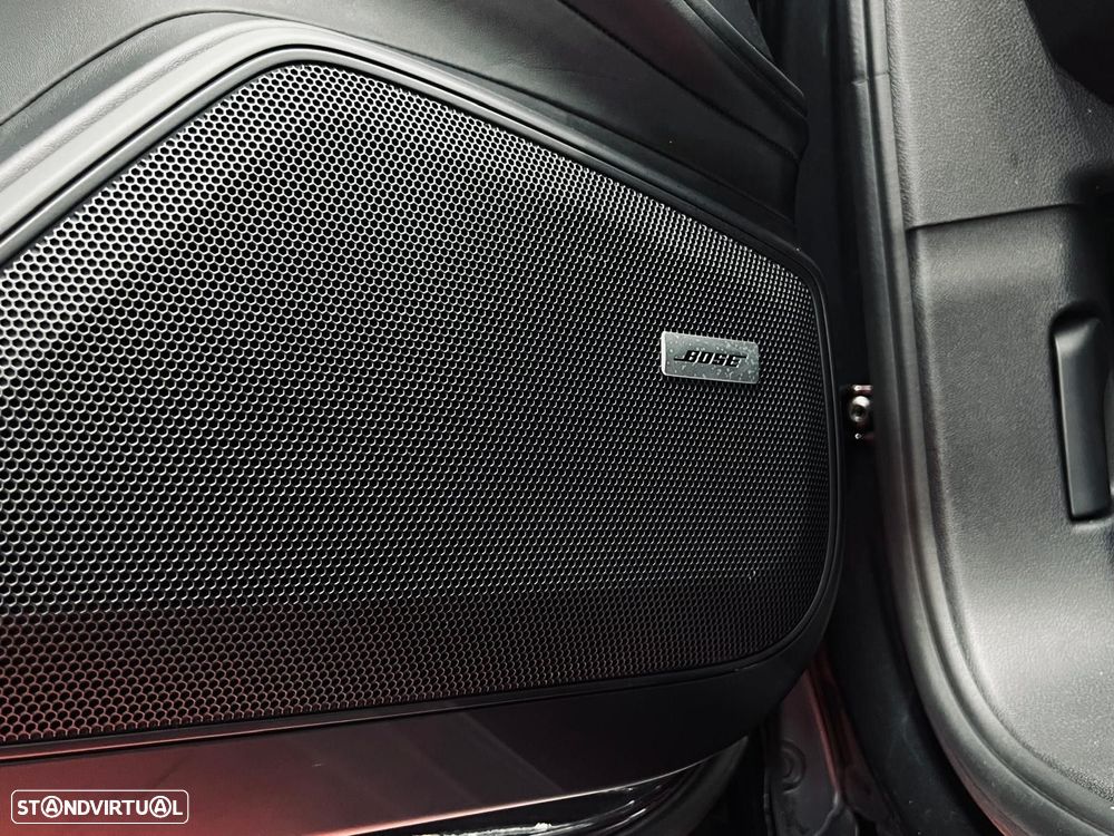 Porsche Panamera 4 S - 34
