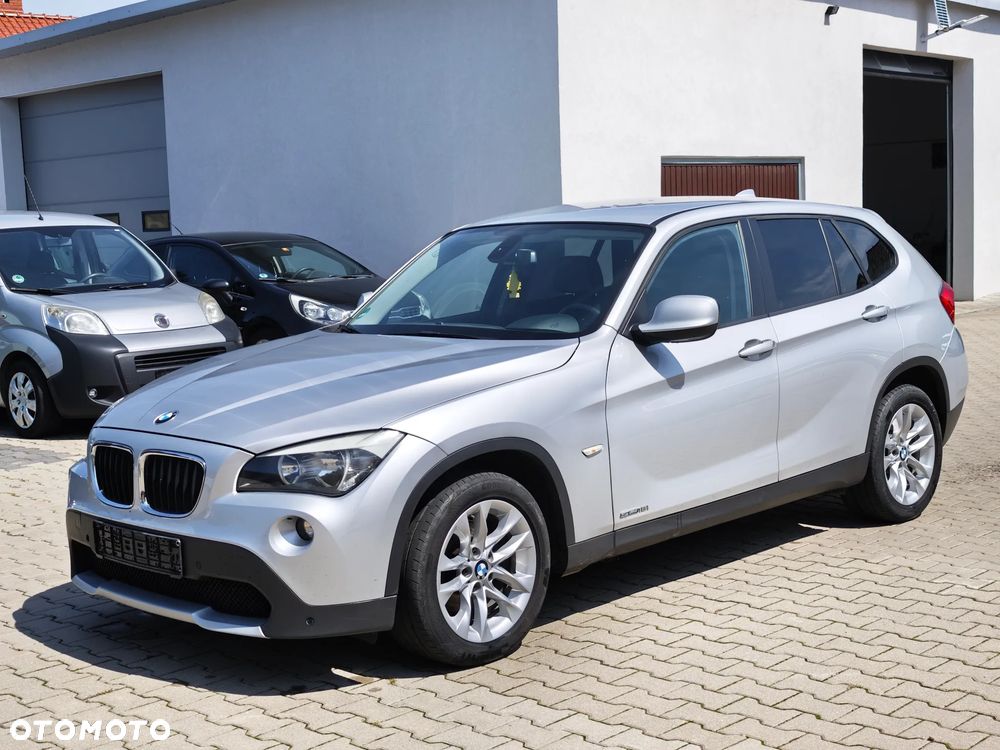BMW X1 sDrive18i - 9